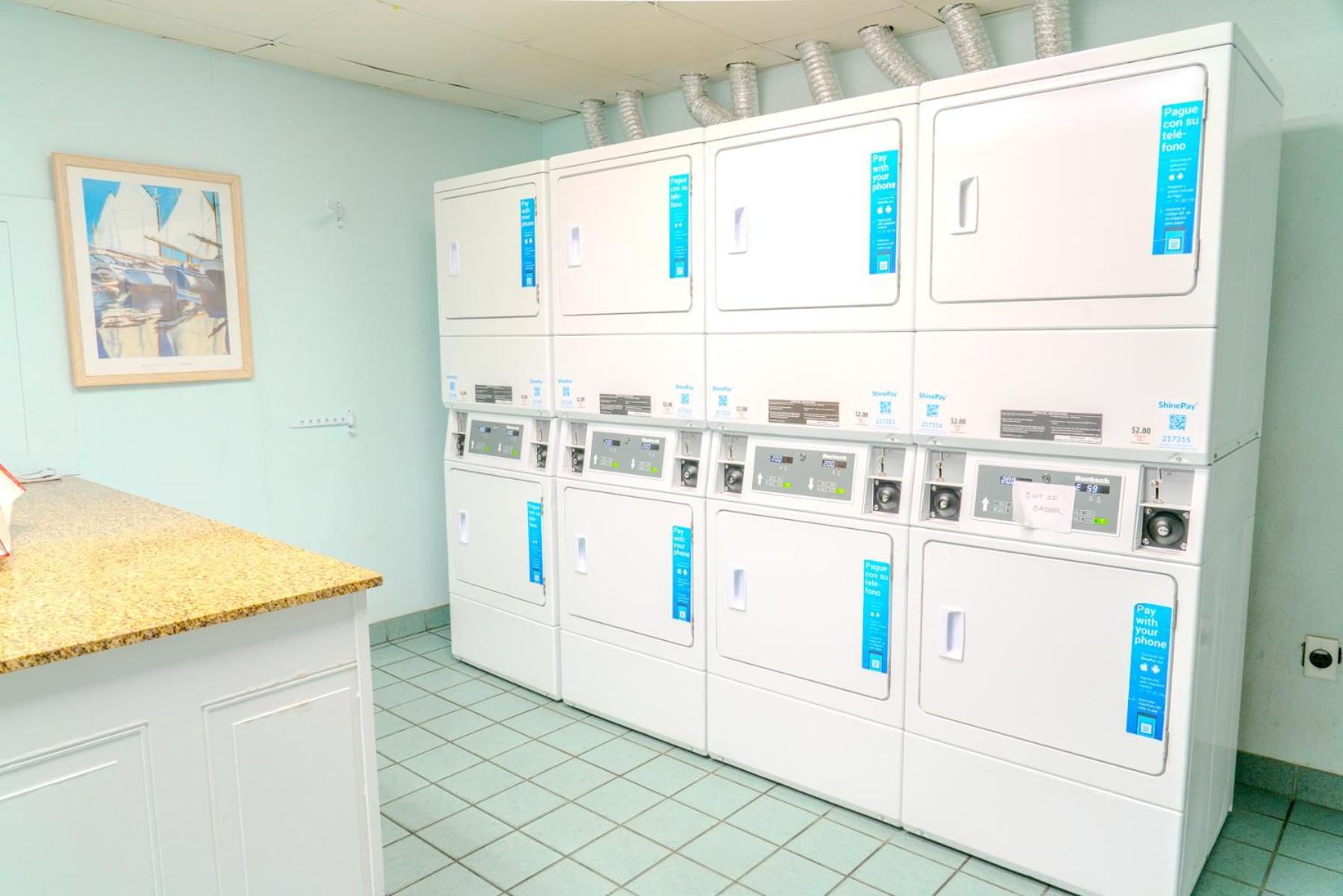 Beach Colony Resort Unit 1405 - Beautiful Oceanfront Condo - 1 Bedroom, 1 Bath - Perfect For 6! Myrtle Beach Exterior photo